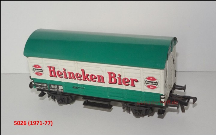 5026 mit allen Treppen am Wagenboden